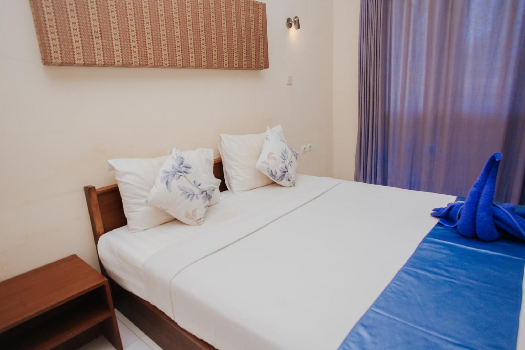 Medana Bay Marina Otel Paloh Dış mekan fotoğraf
